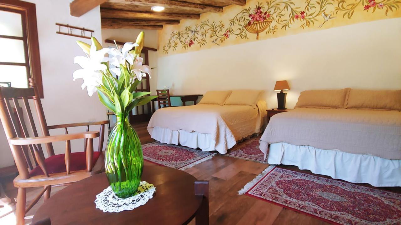 Hotel Boutique Casa Montalvo Cuenca Exterior foto